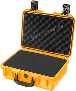Maleta Peli Storm iM2200 amarilla con espuma