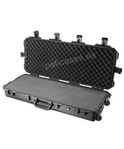 PELICAN STORM CASE 2200 negra con espuma