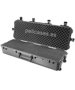 PELICAN STORM CASE 2200 negra con espuma